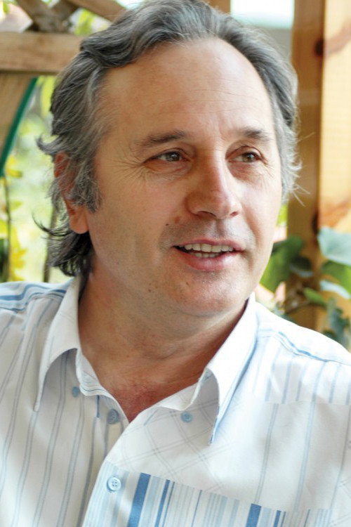 Бесник Бисха