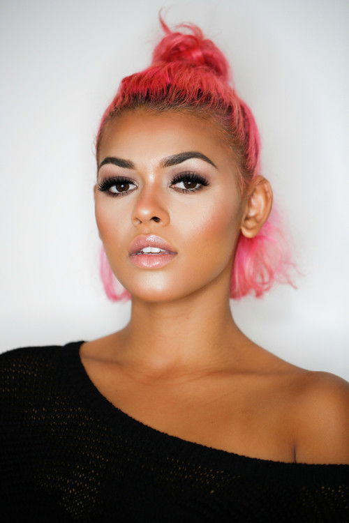 Алеxандра Jонер