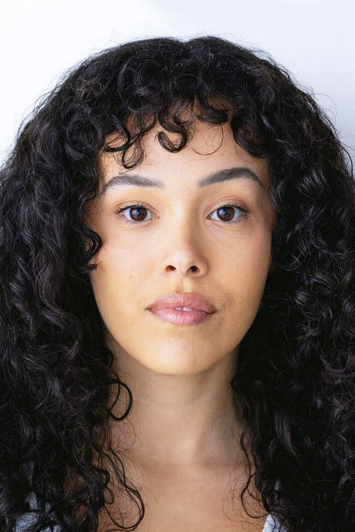 Таина Домингуез