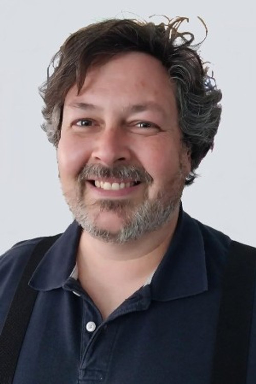 Дэниэл Барнетт