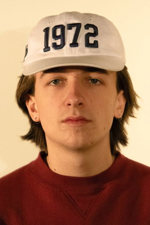 Логан Перзи