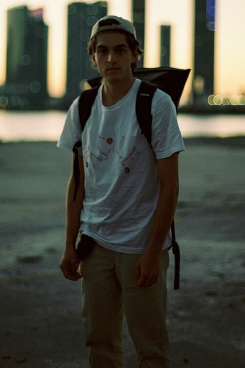 Кевин Брари