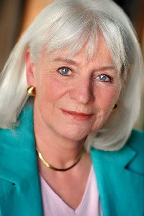  Джоанна Майлз