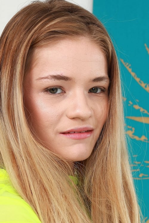 Сцарлетт Фалл