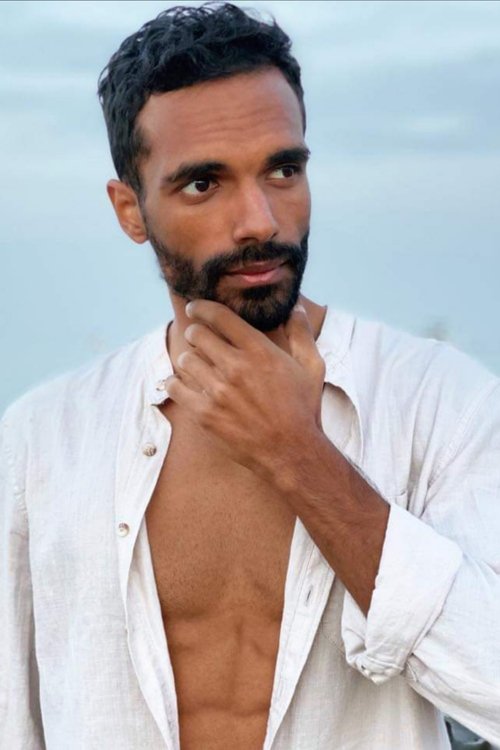 Омар Схарqи