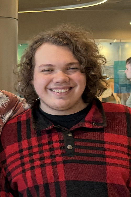 Пейтон Неwман