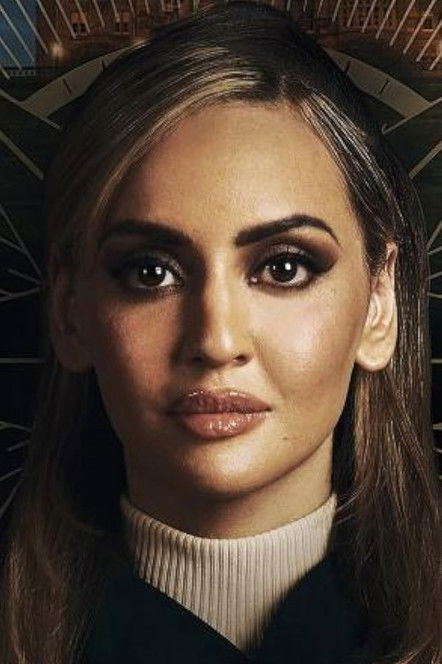 Азра Валани