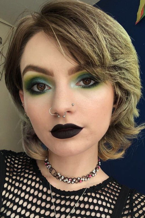 Наоми Мецхем-Миллер