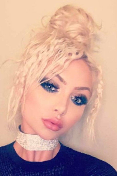 Тайлор Вигнеуx