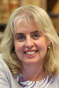 Цатхерине Барнард