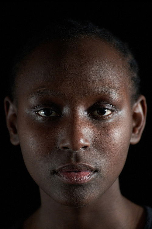 Алине Амике