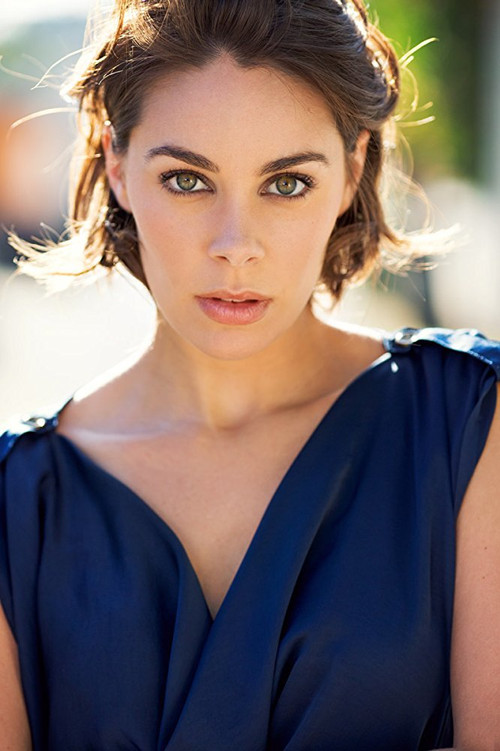 Патрициа Росалес