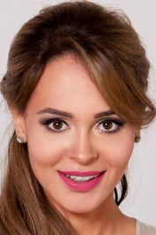 Анна Калашникова