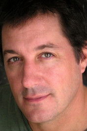 Даниел Дупонт