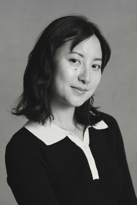 Емилй Май Jампел