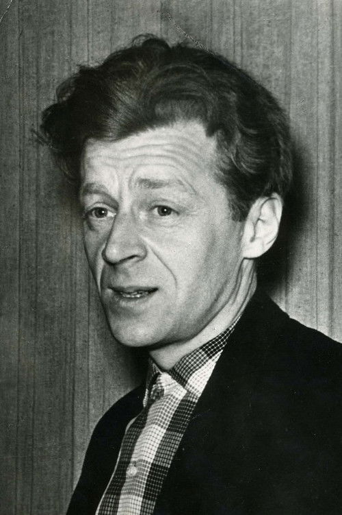  Владимир Петров