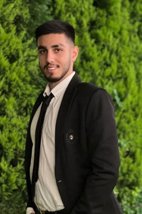 АмирМахди Адиби