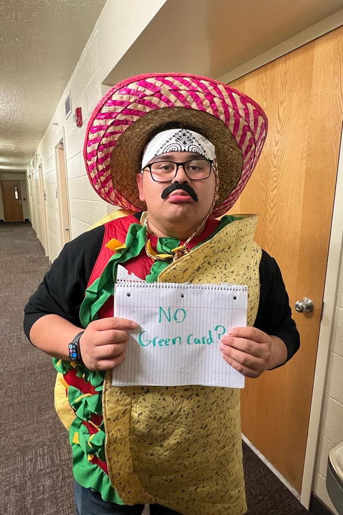 Луис Амадор