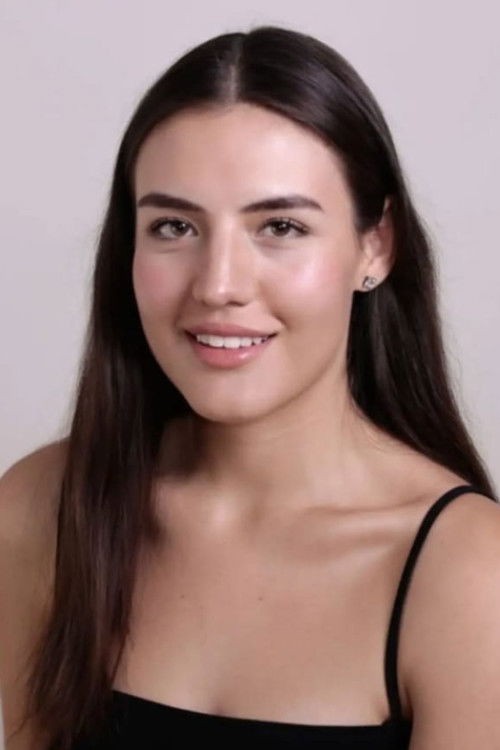  Алондра Тапия