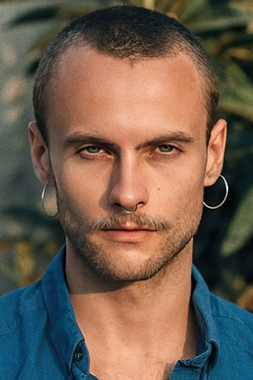 Тхео Самсwортх