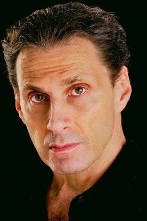 Лоуис Сцарано