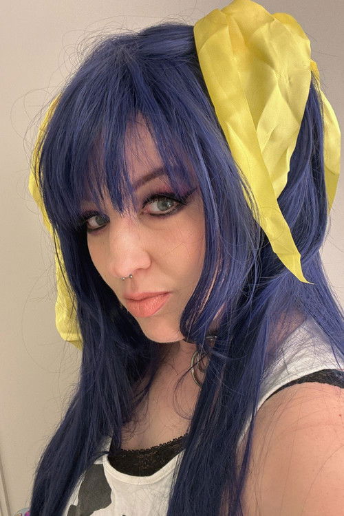 Кира Буцкланд