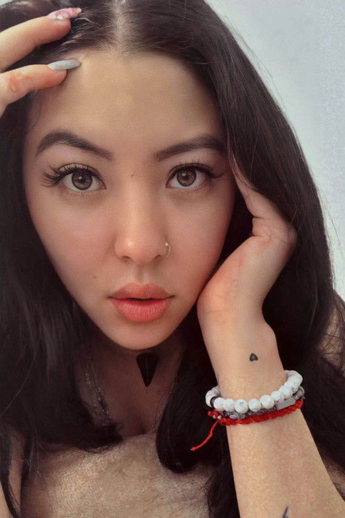 Мики Каwабата