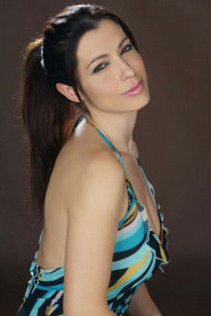 Моница Wард