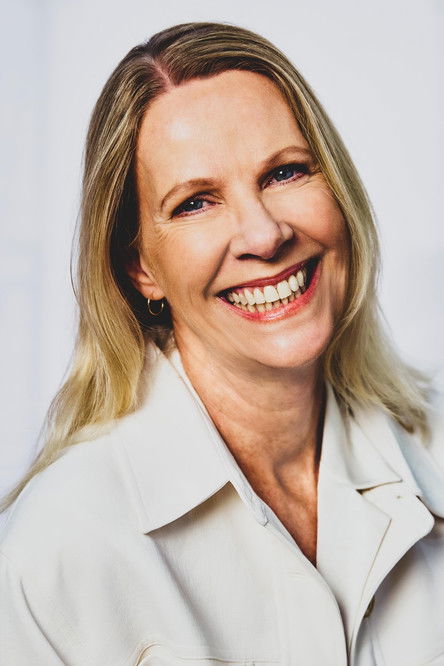 Сиобхан Девине