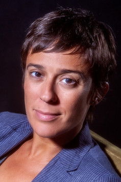 Луцíа Фараиг