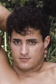 Даннй Руссо