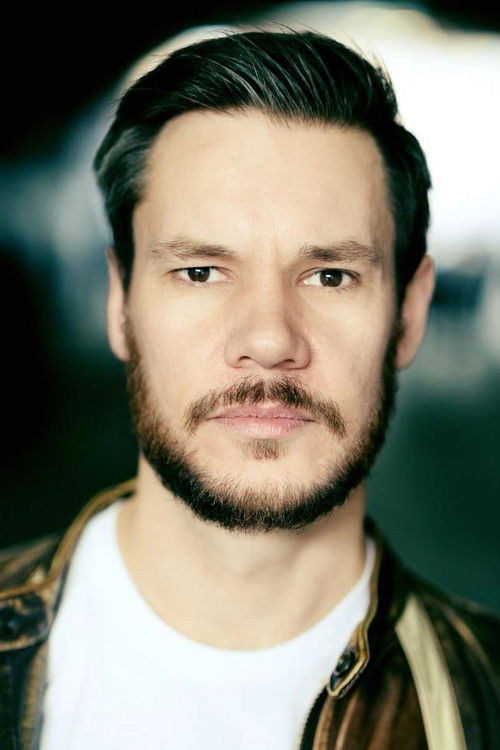 Jонатхан Сцхолей