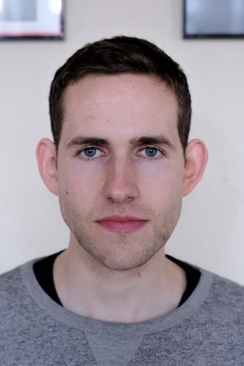 Хугх Холтон