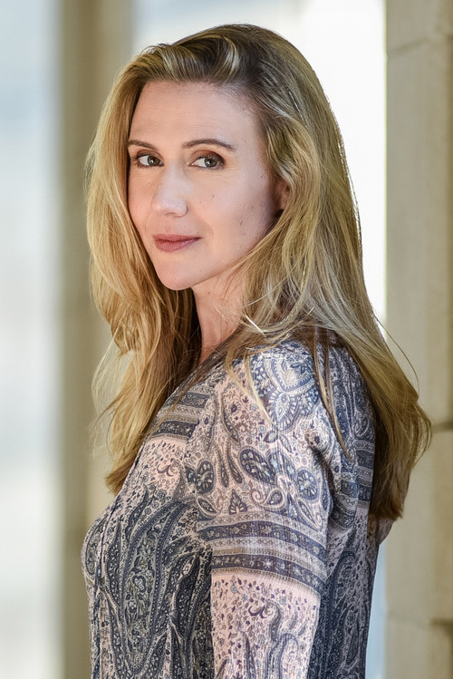 Царрие Марсхалл