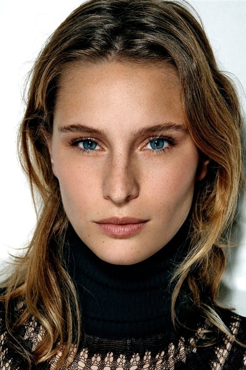 Лаура Малвароса