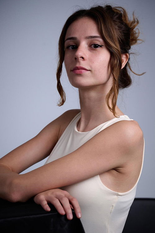 Ецре Бегüм Байрак