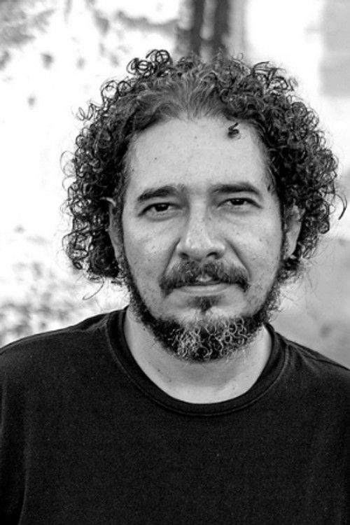 Jулиано Холанда