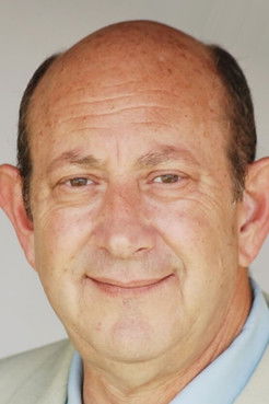 Станлей Уллман