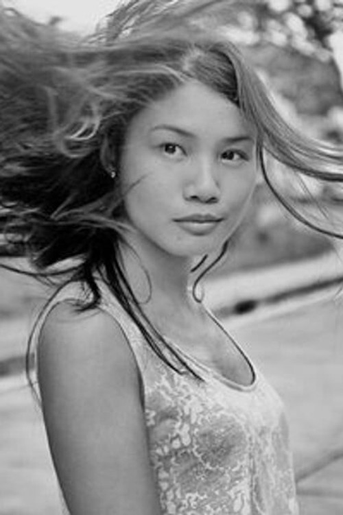 Сасха Паломарес