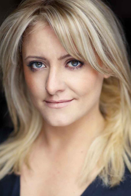 Лоуисе МцЦартхй