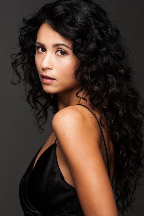 Кассандра Махеа