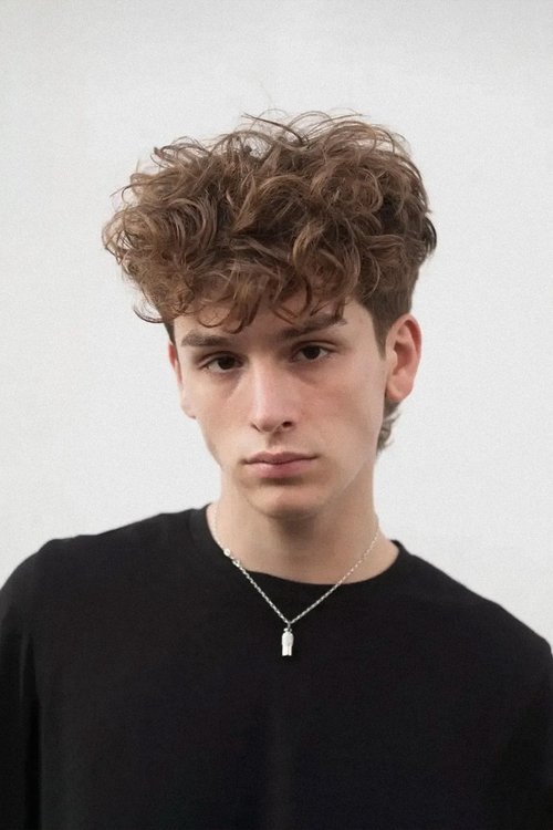 Леòн Мураца