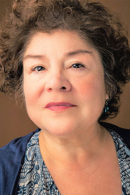 Црйстал Луjан