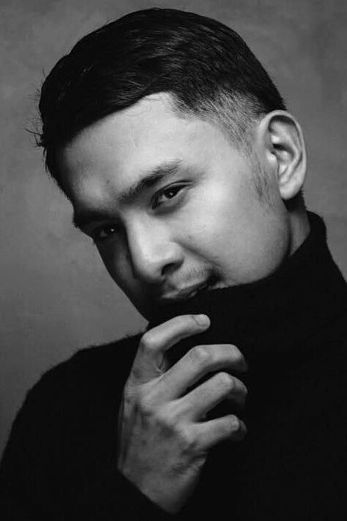 Сандино Мартин