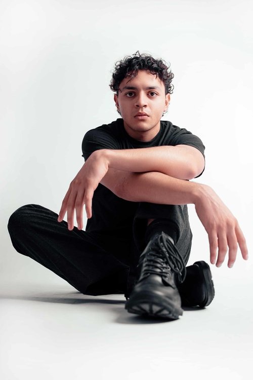 Моисéс Qуиñонес