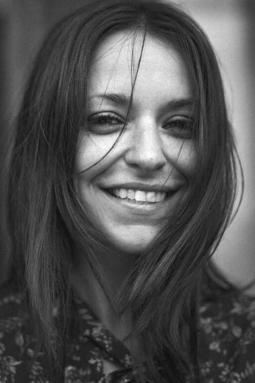 Исабелле Гуéрард