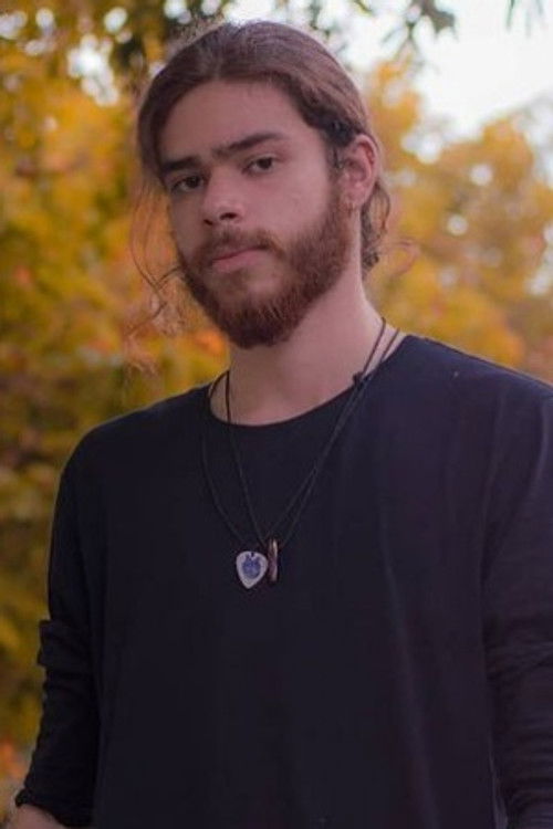 Гуилхерме Лобо