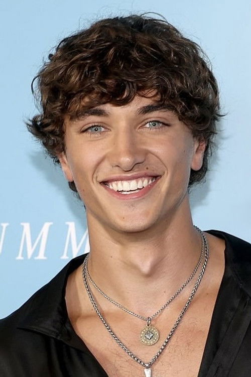 Гэвин Касаленьо