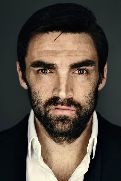 Давор Томиć