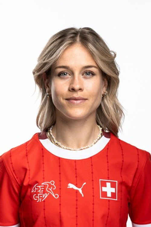  Надин Ризен